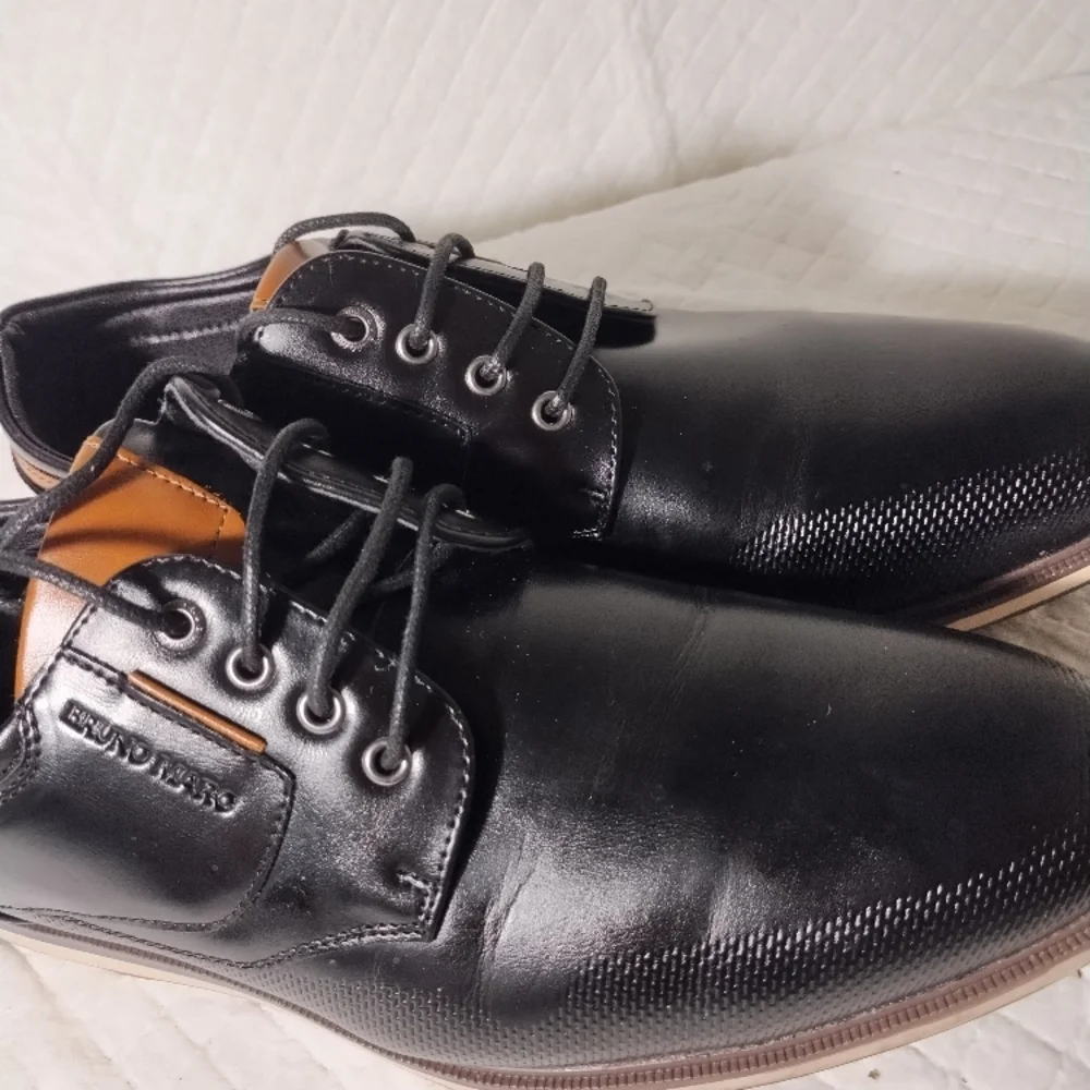 Men's Black Leather Derby Shoes